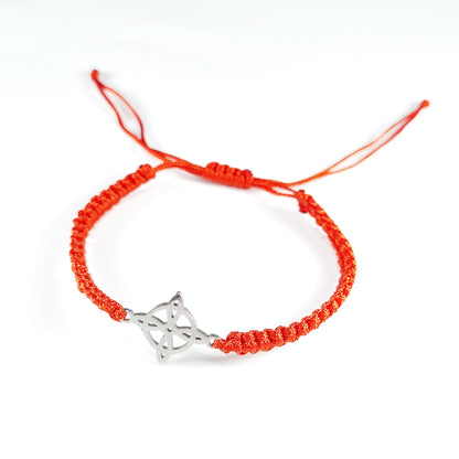 Pulsera de Hilo Rojo Tejido con Dije Nudo de Bruja