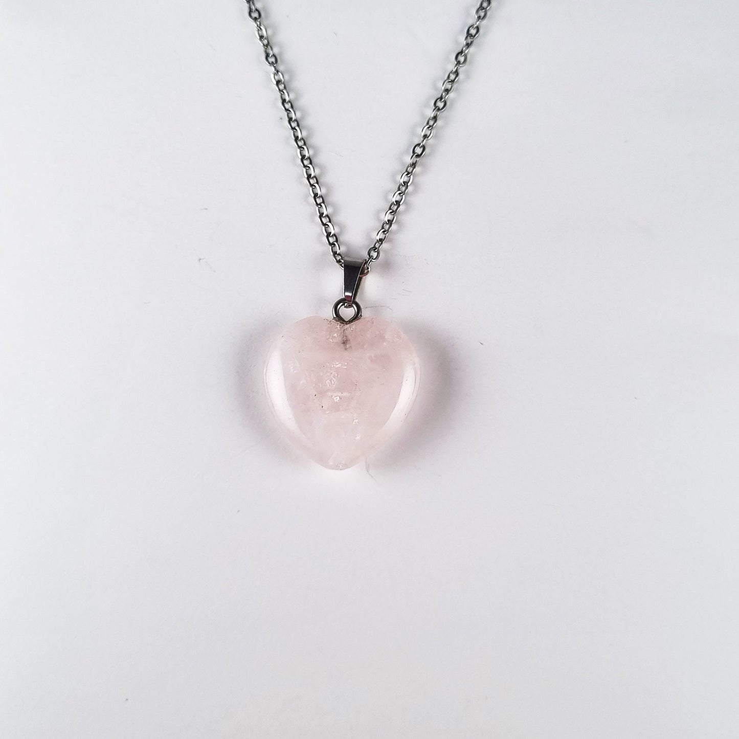 Collar Corazón de Cuarzo Rosa