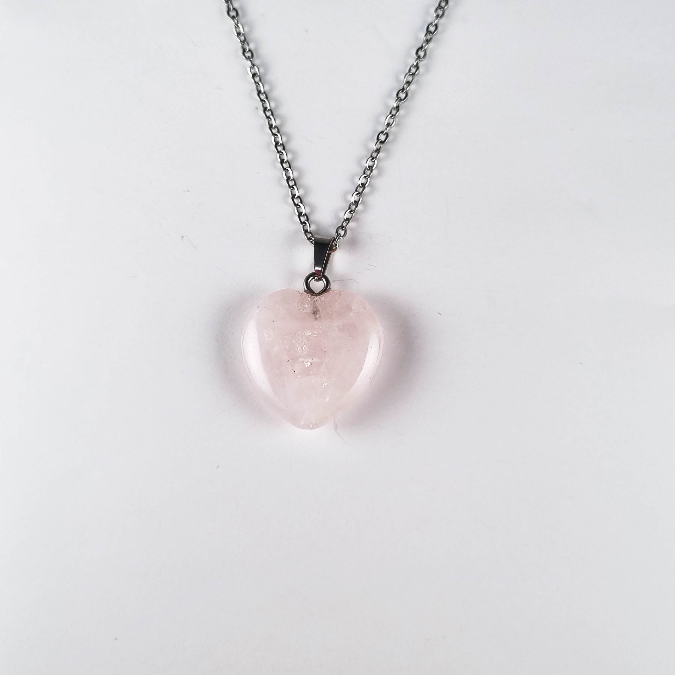 Collar Corazón de Cuarzo Rosa · Acero