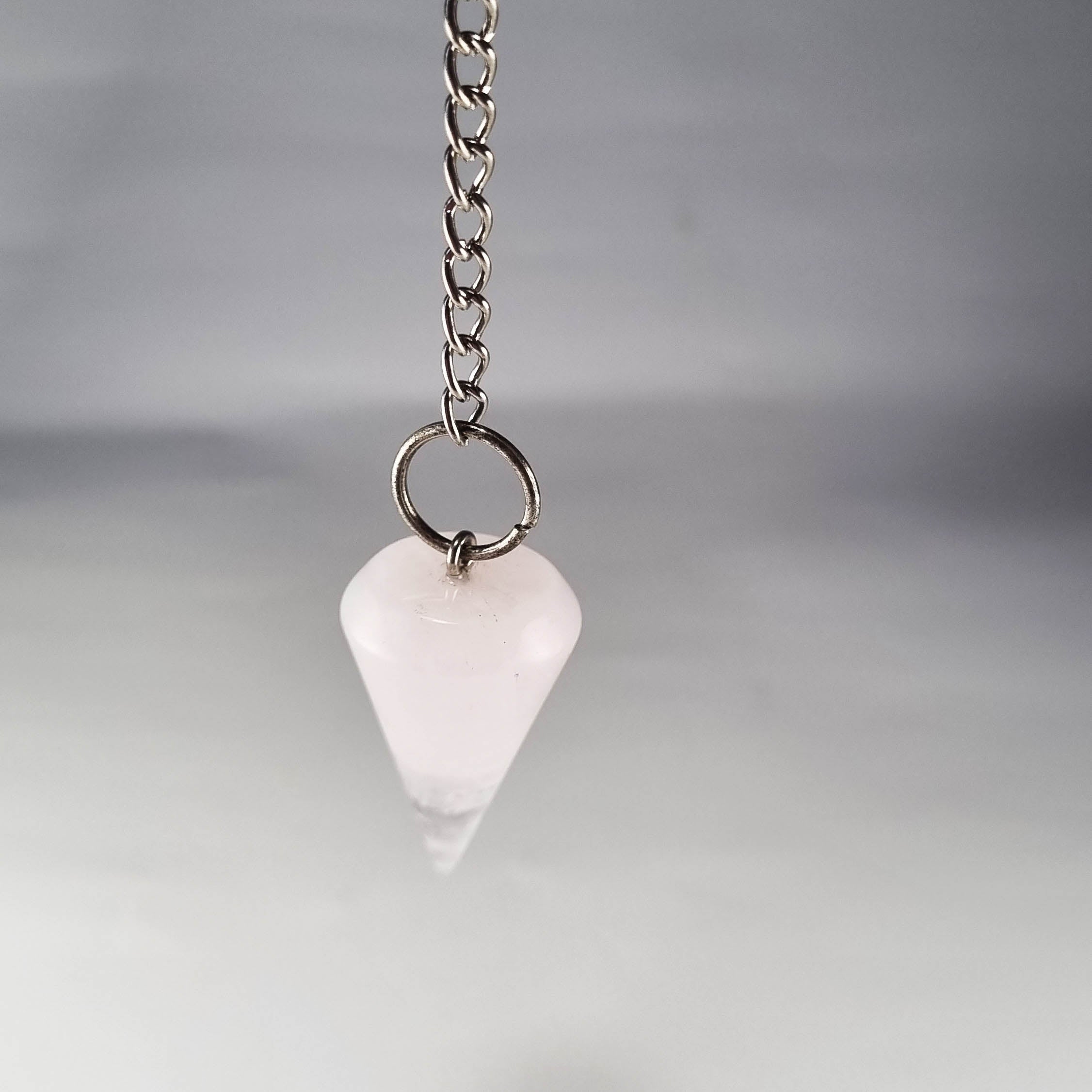 Péndulo de Cuarzo Rosa · Amor y Conexión Interior
