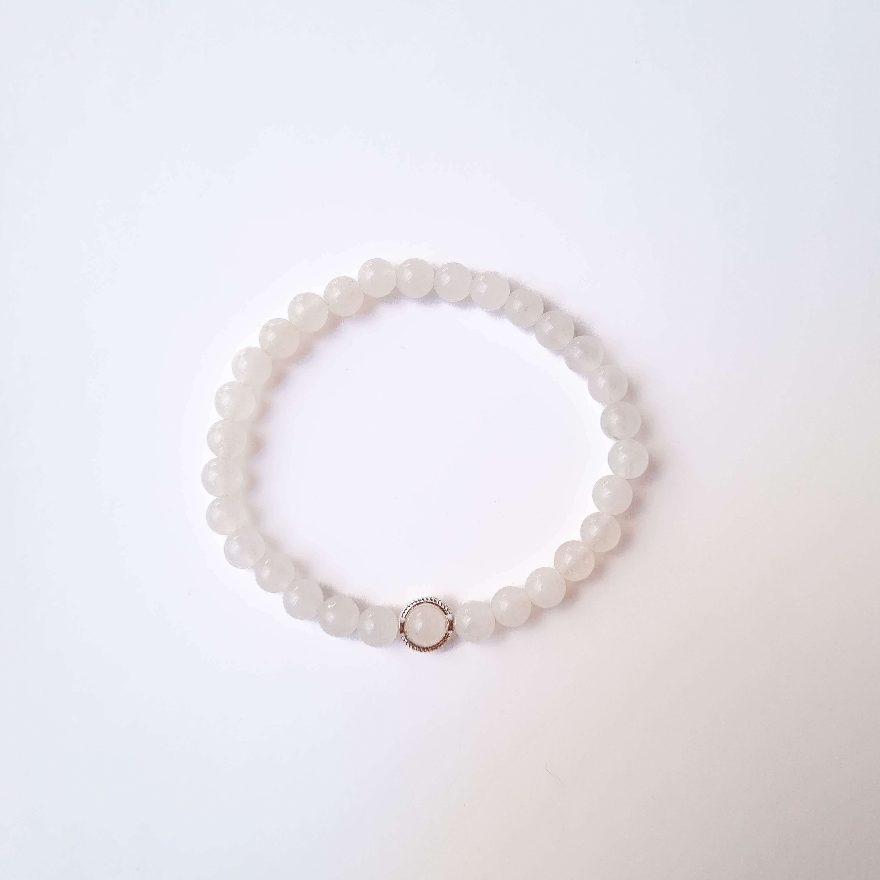 Pulsera Emperatriz · Cuarzo Rosa & Dije de Plata