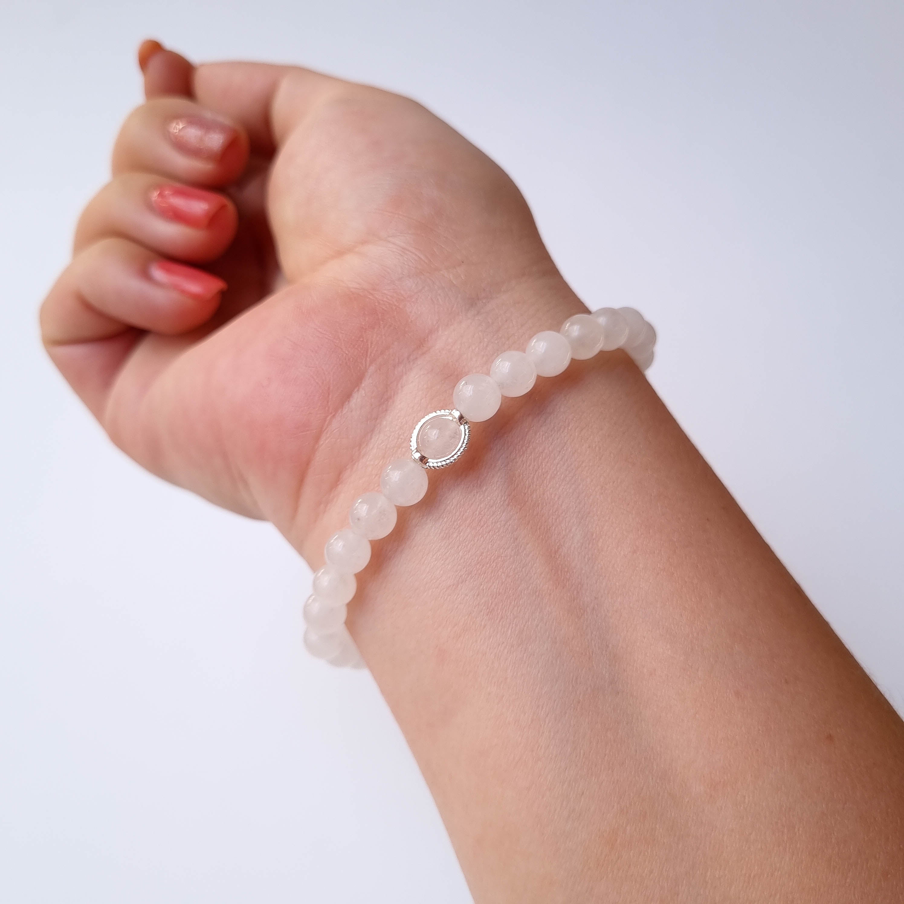 Pulsera Emperatriz · Cuarzo Rosa & Dije de Plata