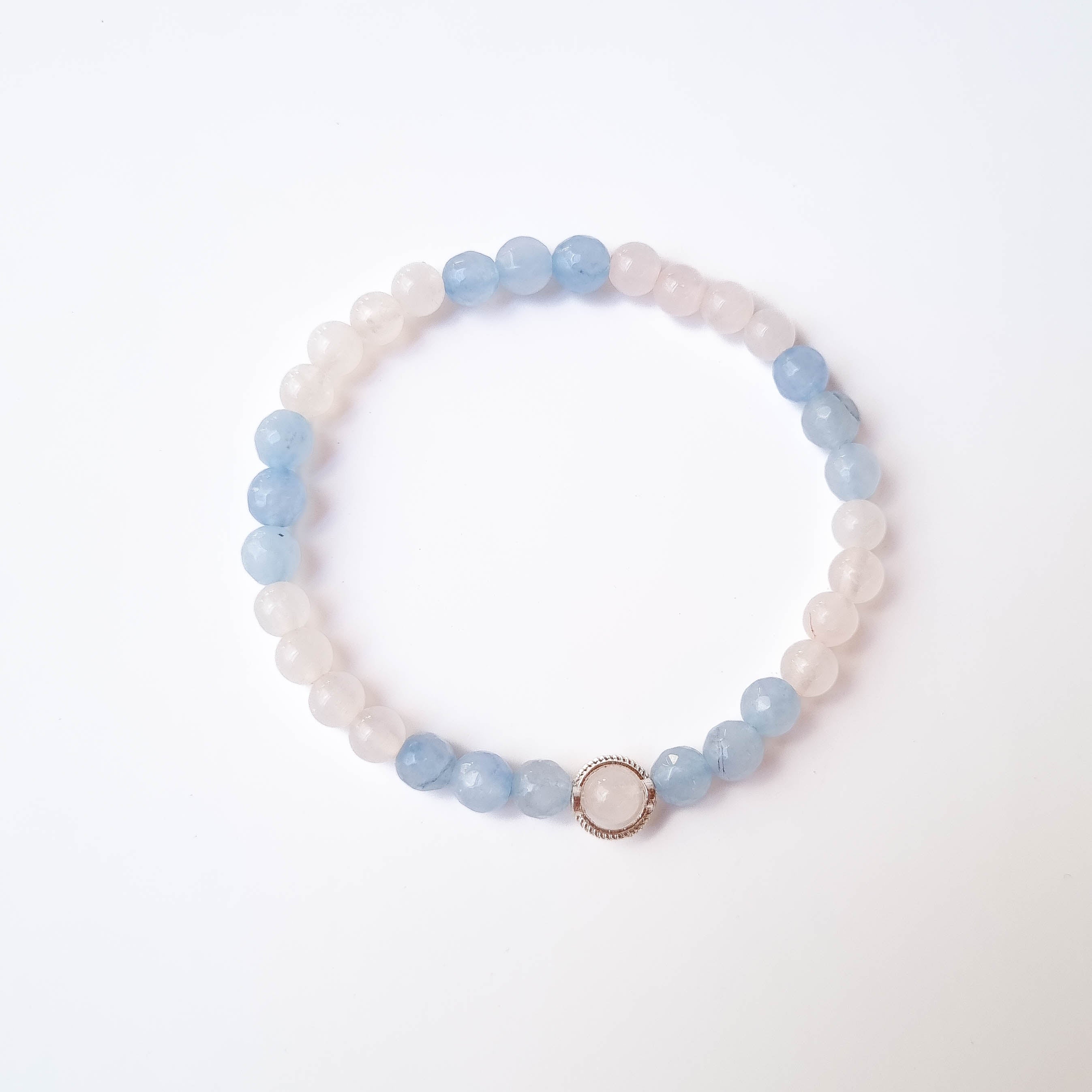 Pulsera Emperatriz · Cuarzo Rosa, Ágatas Celestes & Dije de Plata